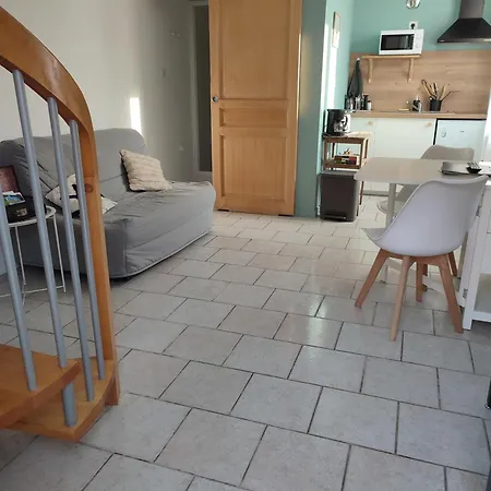 Avec Grand Parking Prive -calme Et Serenite *